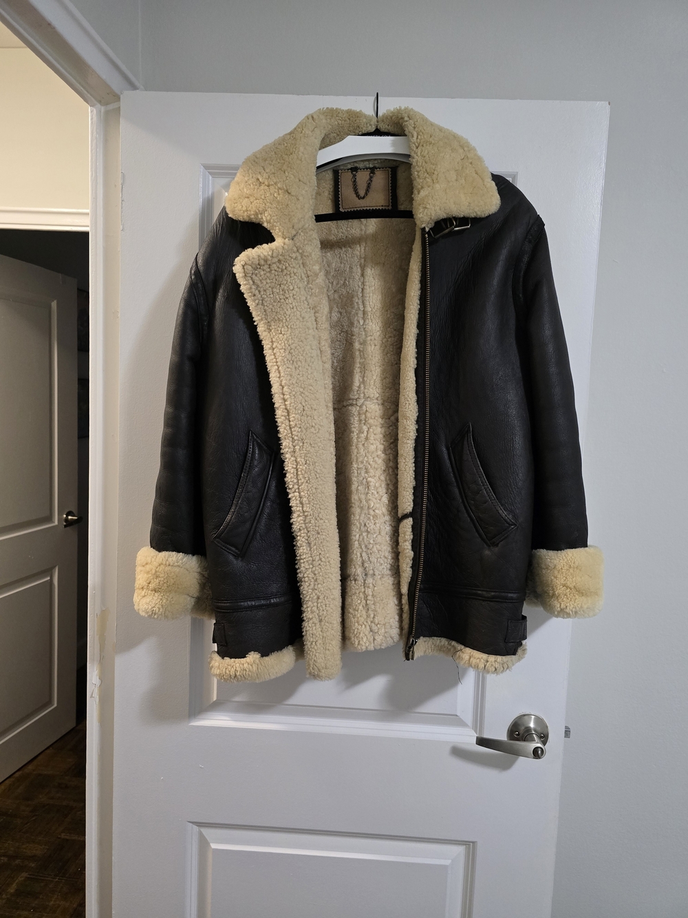 Vintage Shearling-Lined Dark Brown Aviator Leather Jacket with Cream Fur Trim